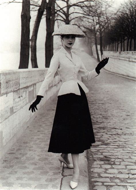 the bar suit by christian dior